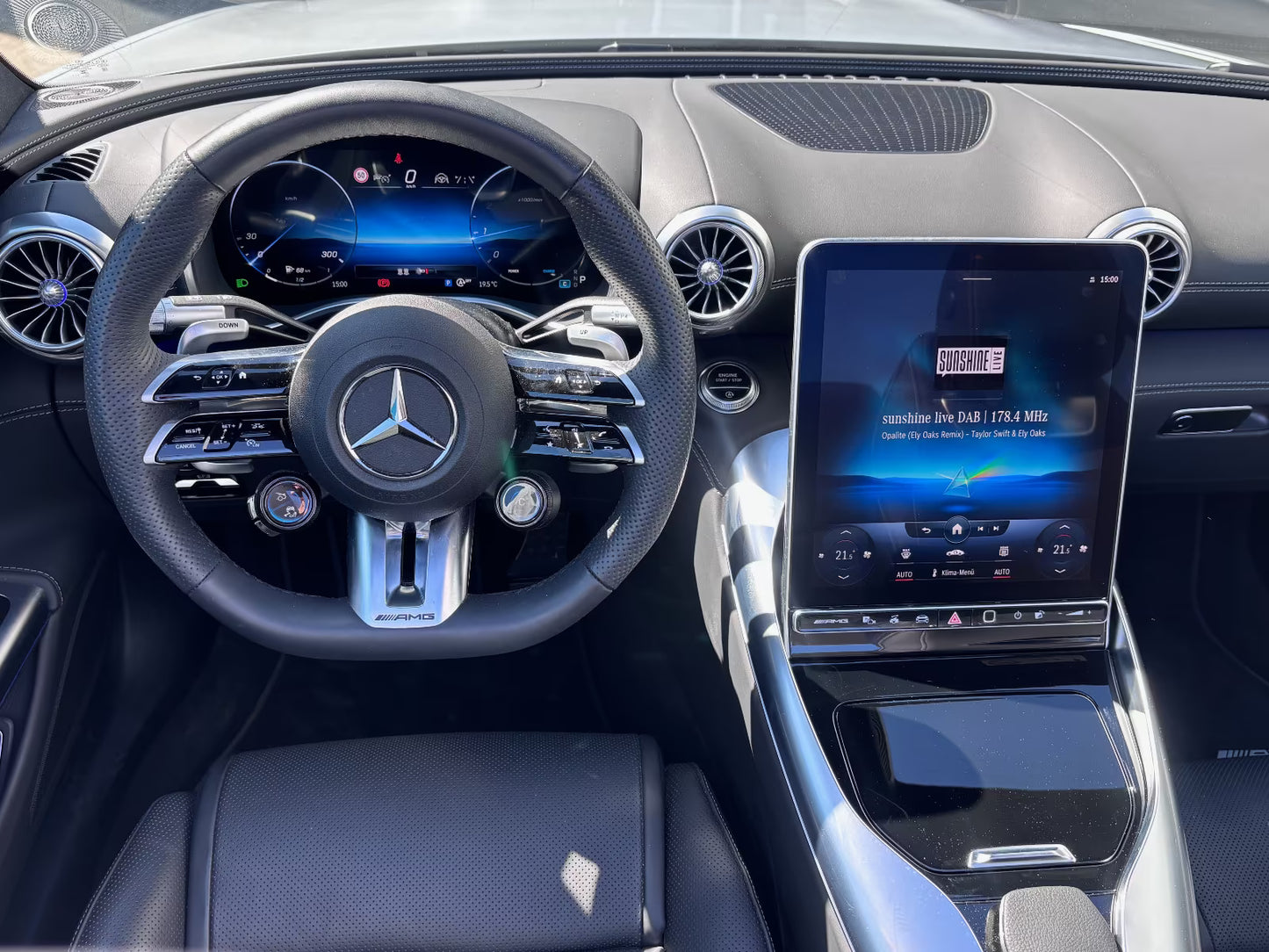 Mercedes-Benz SL 43 AMG